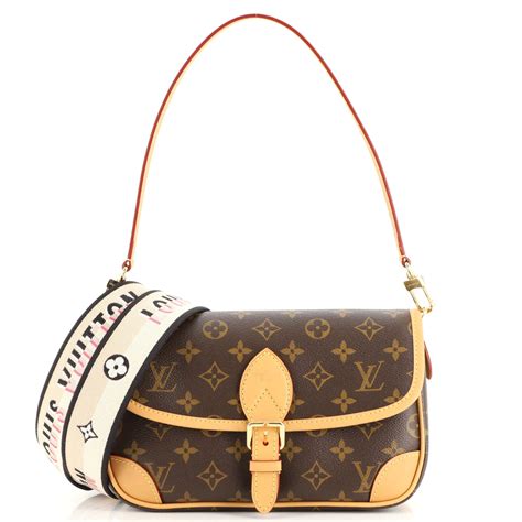 bolsa grande da louis vuitton|louis vuitton diane bag 2022.